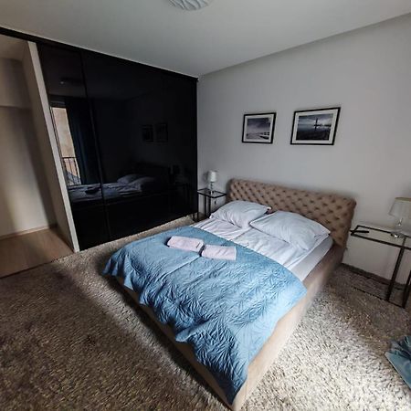 Nowoczesny Apartament III Al. Nmp Czestochowa Luaran gambar