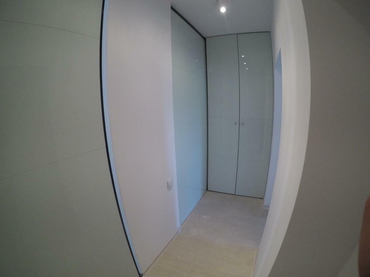 Nowoczesny Apartament III Al. Nmp Czestochowa Luaran gambar