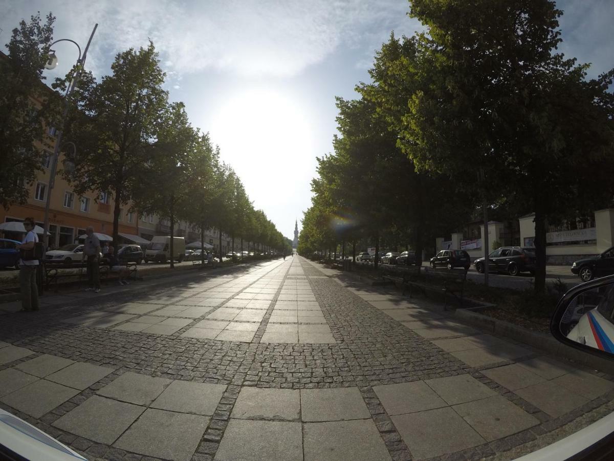 Nowoczesny Apartament III Al. Nmp Czestochowa Luaran gambar