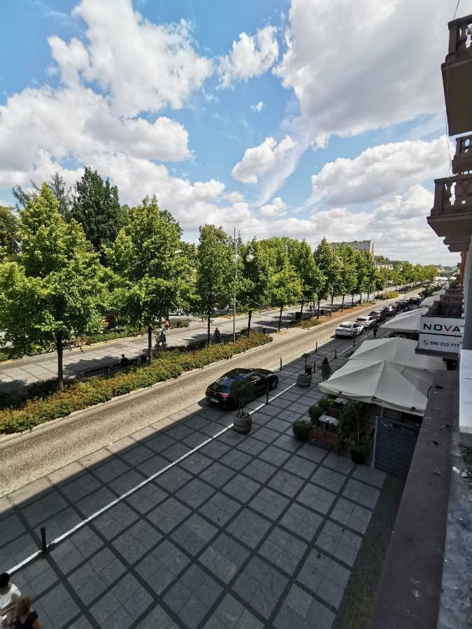 Nowoczesny Apartament III Al. Nmp Czestochowa Luaran gambar
